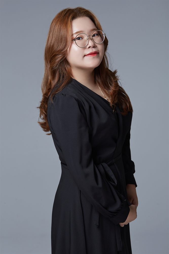 유미 디자이너